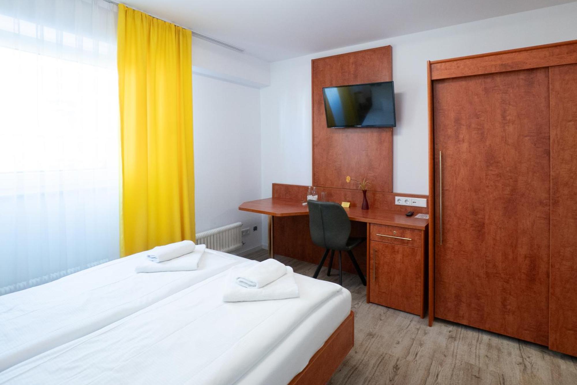 Hotel Zur Post Herne Exteriör bild