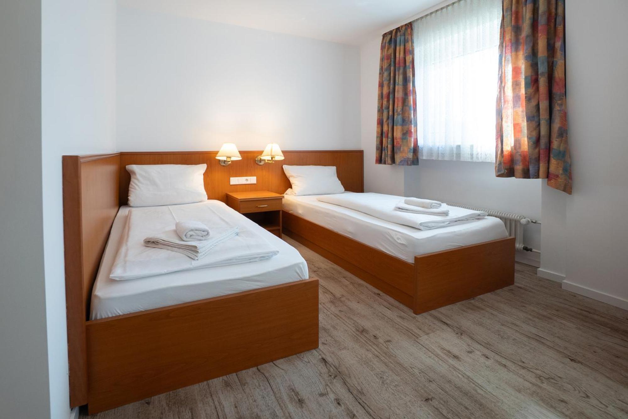Hotel Zur Post Herne Exteriör bild